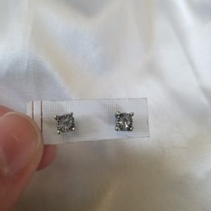 Square gem earrings